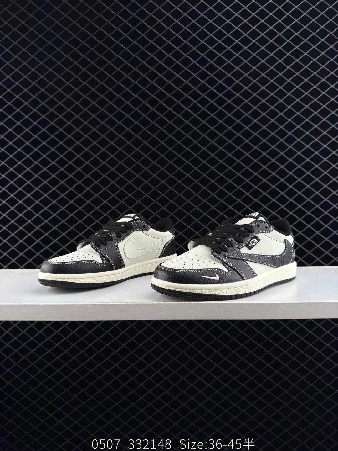 Travis Scott x Air Jordan 1 ” Reverse Mocha “